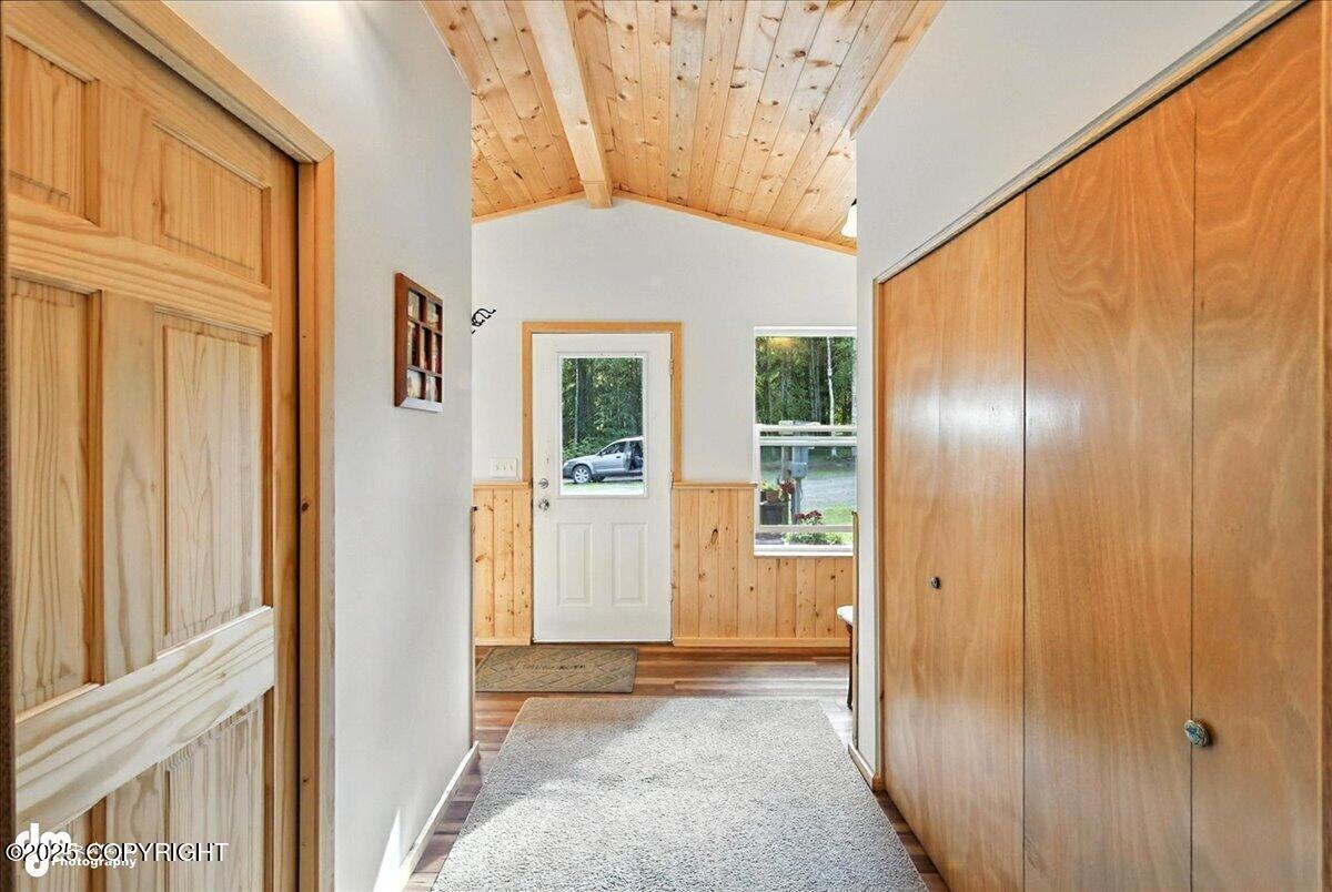 Cooper Landing, Alaska 99572, United States, 2 Bedrooms Bedrooms, ,3 BathroomsBathrooms,Residential,Active,164152