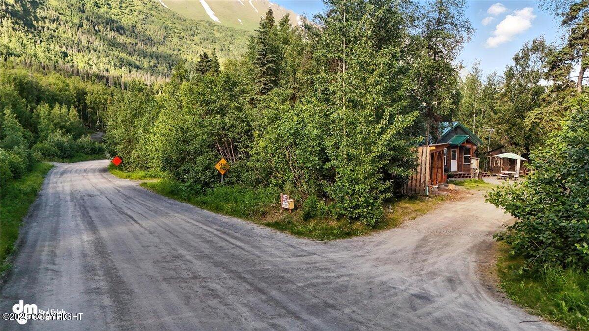 Cooper Landing, Alaska 99572, United States, 2 Bedrooms Bedrooms, ,3 BathroomsBathrooms,Residential,Active,164152