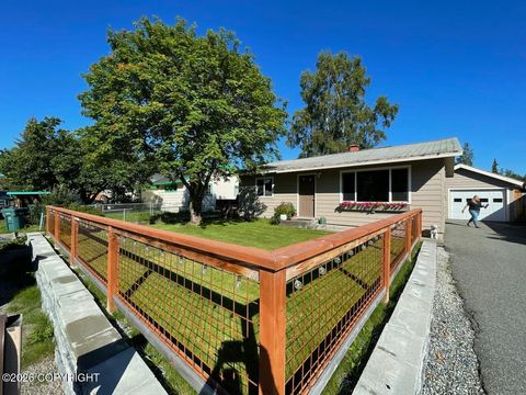 Photo of 2611 W 32nd Avenue, Anchorage, AK 99517 (MLS # 26-5781)