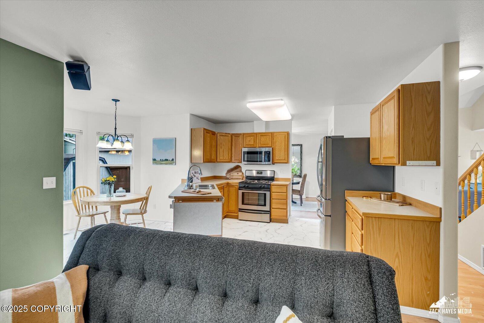 9010 Rocky Cove Drive, Anchorage, Alaska image 14