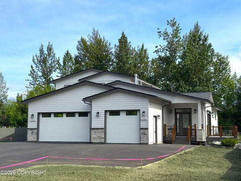 Photo of 11303 Willene Drive, Anchorage, AK 99516 (MLS # 26-10366)