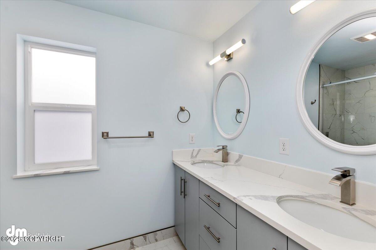 3795 N Princess Kylie Drive, Houston, Pennsylvania image 32