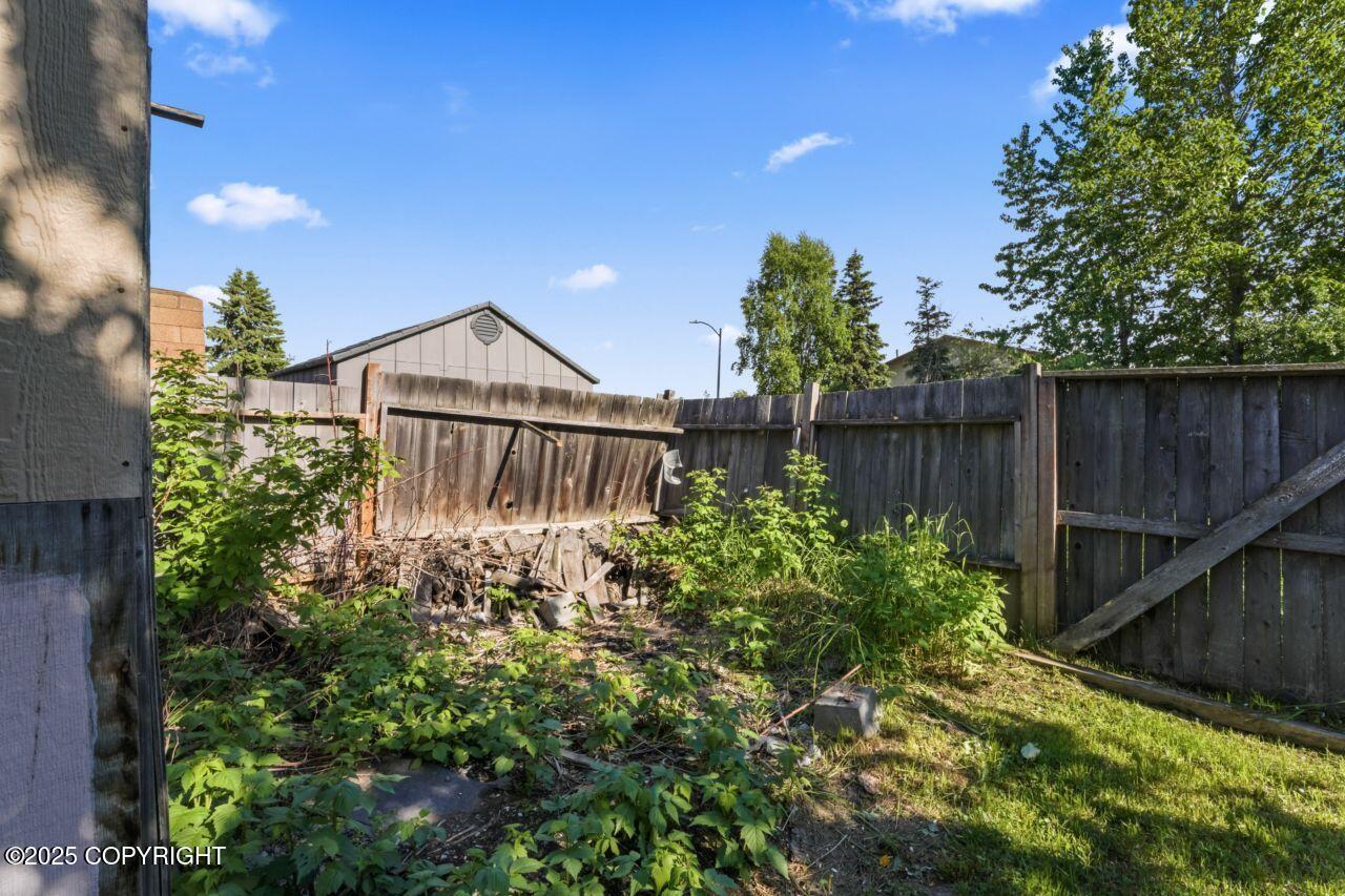 1100 Fred Circle, Anchorage, Alaska image 25