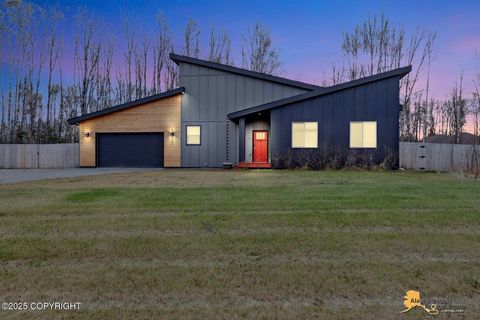 Photo of 8544 E Dancing Lights Drive, Palmer, AK 99645 (MLS # 25-13812)