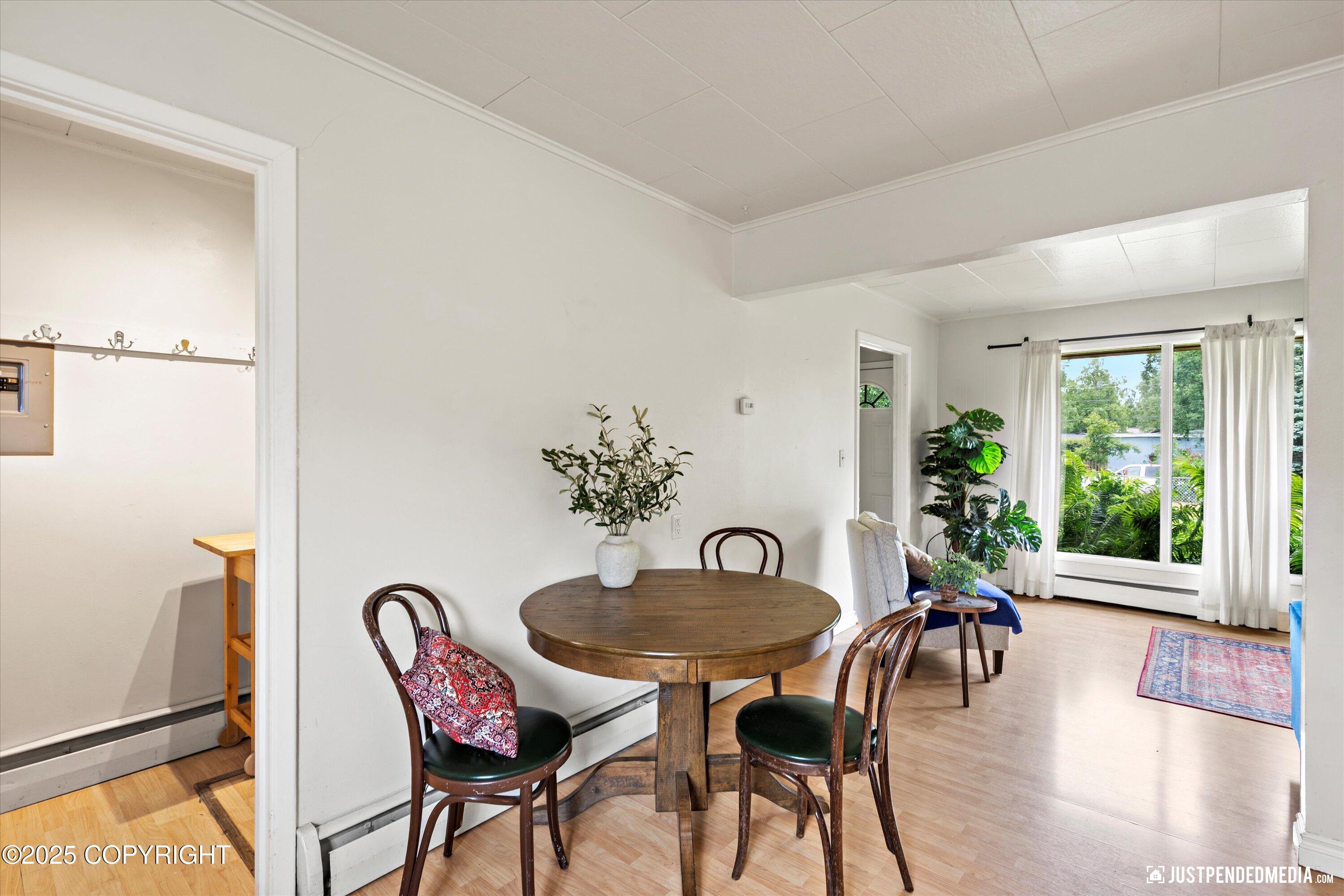 Anchorage, Alaska 99517, United States, 4 Bedrooms Bedrooms, ,2 BathroomsBathrooms,Residential,Active,173195