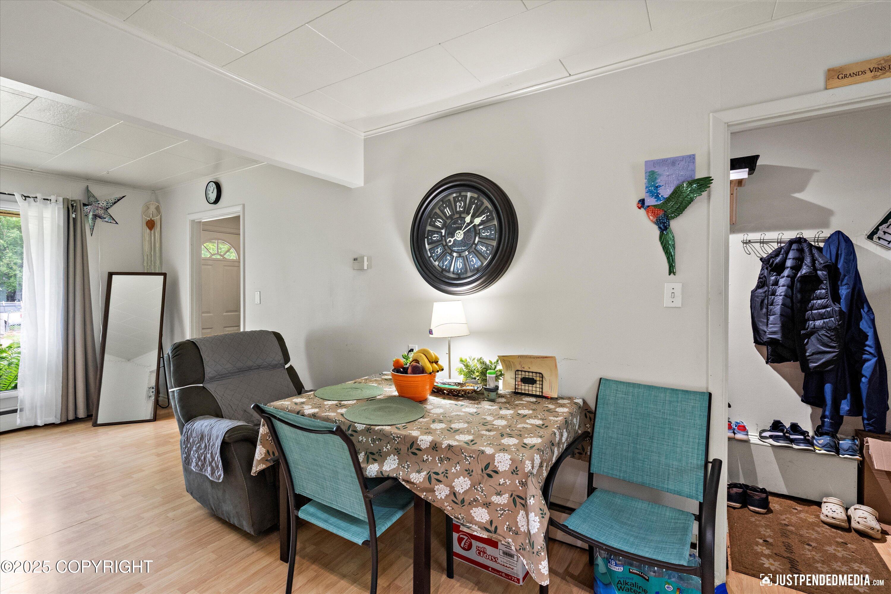 Anchorage, Alaska 99517, United States, 4 Bedrooms Bedrooms, ,2 BathroomsBathrooms,Residential,Active,173195