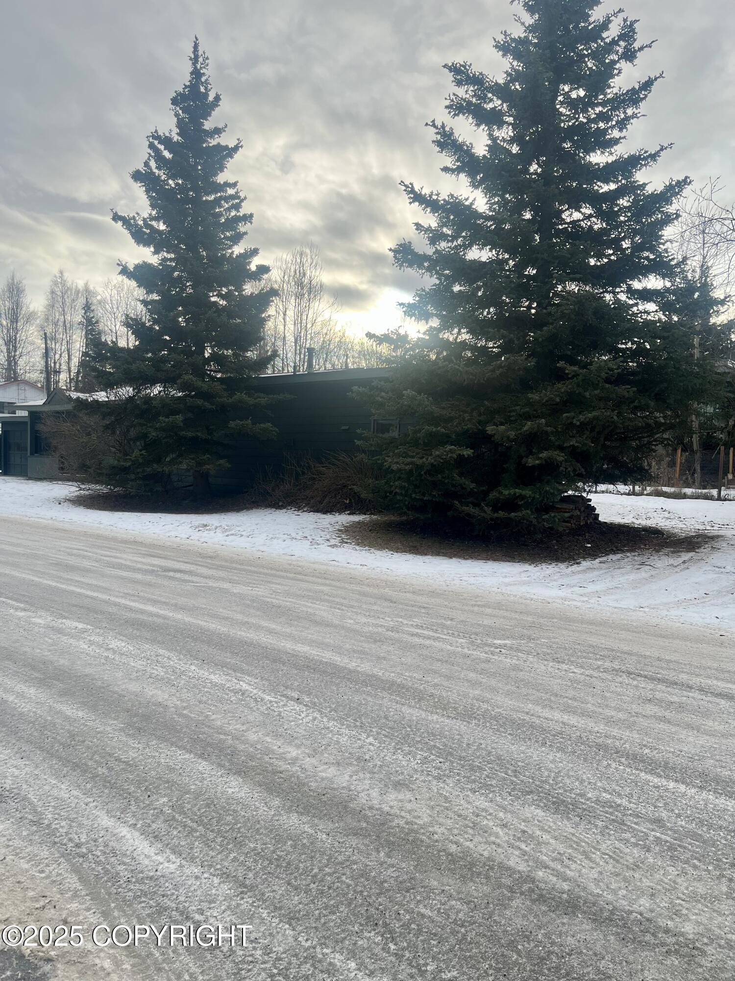 Anchorage, Alaska 99503, United States, 1 Bedroom Bedrooms, ,1 BathroomBathrooms,Residential,Pending,1998