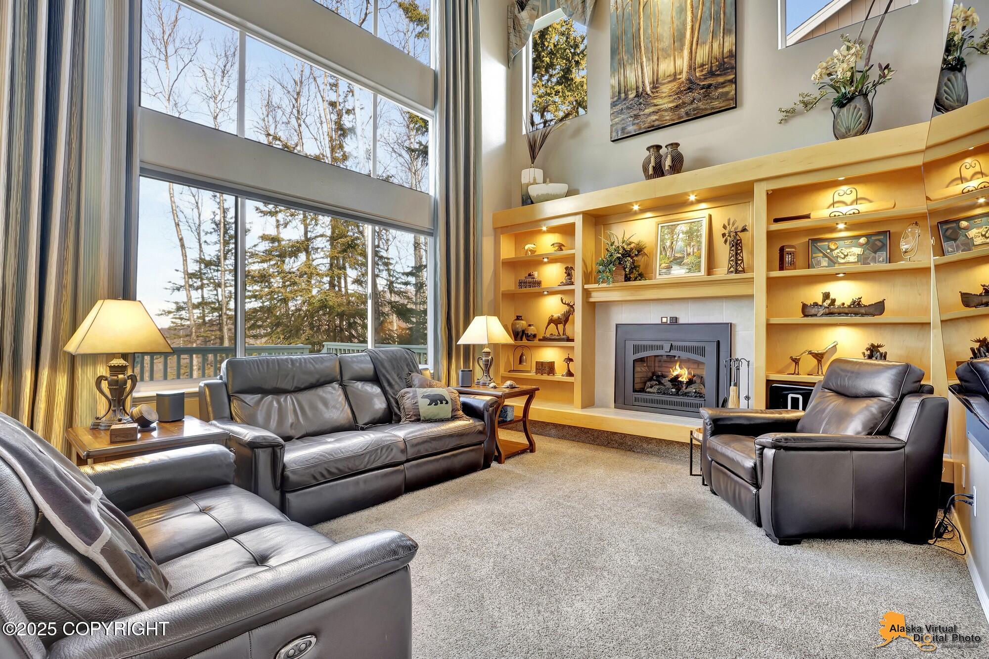 Eagle River, Alaska 99577, United States, 5 Bedrooms Bedrooms, ,4 BathroomsBathrooms,Residential,Pending,95715