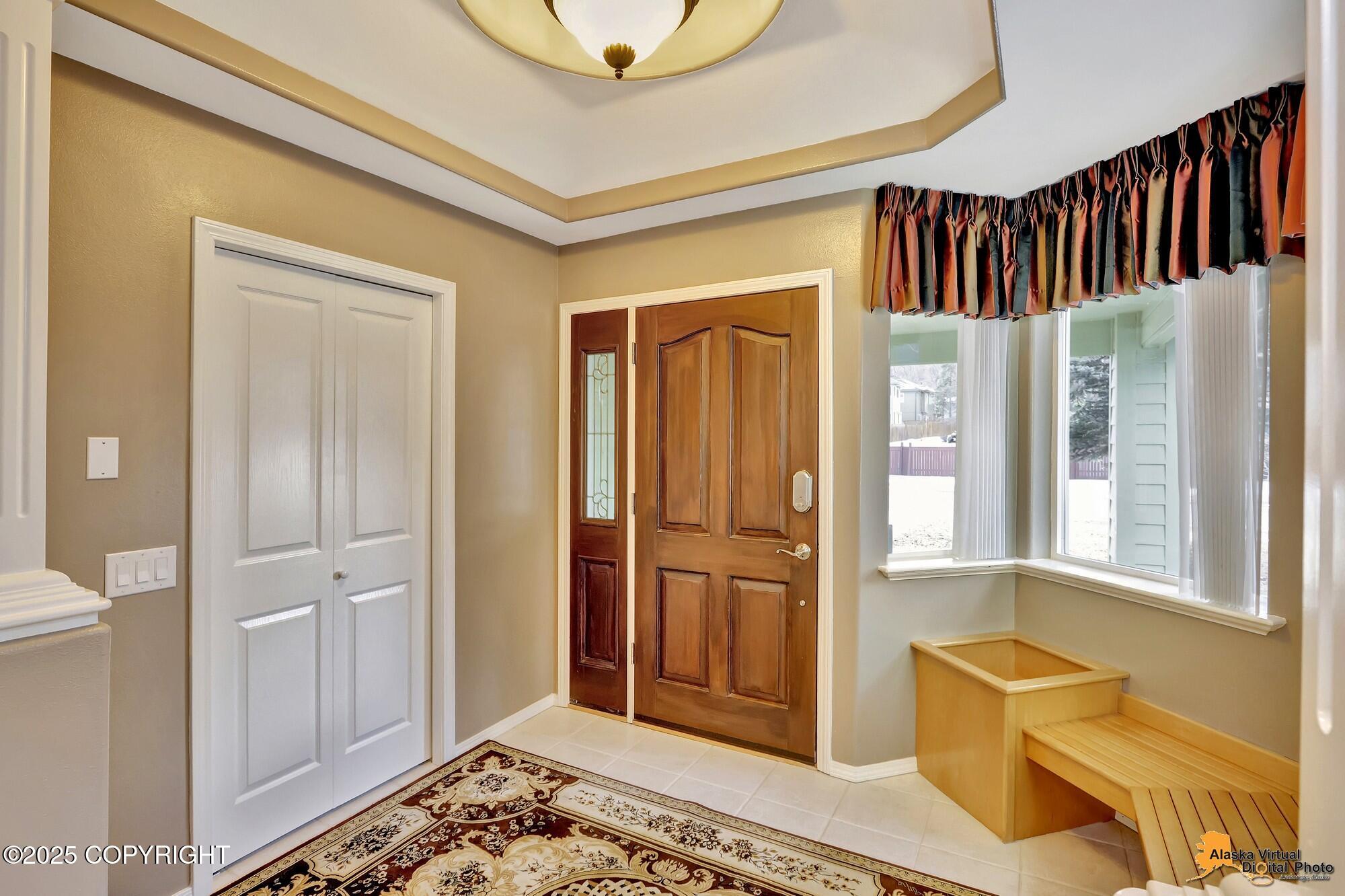 Eagle River, Alaska 99577, United States, 5 Bedrooms Bedrooms, ,4 BathroomsBathrooms,Residential,Pending,95715