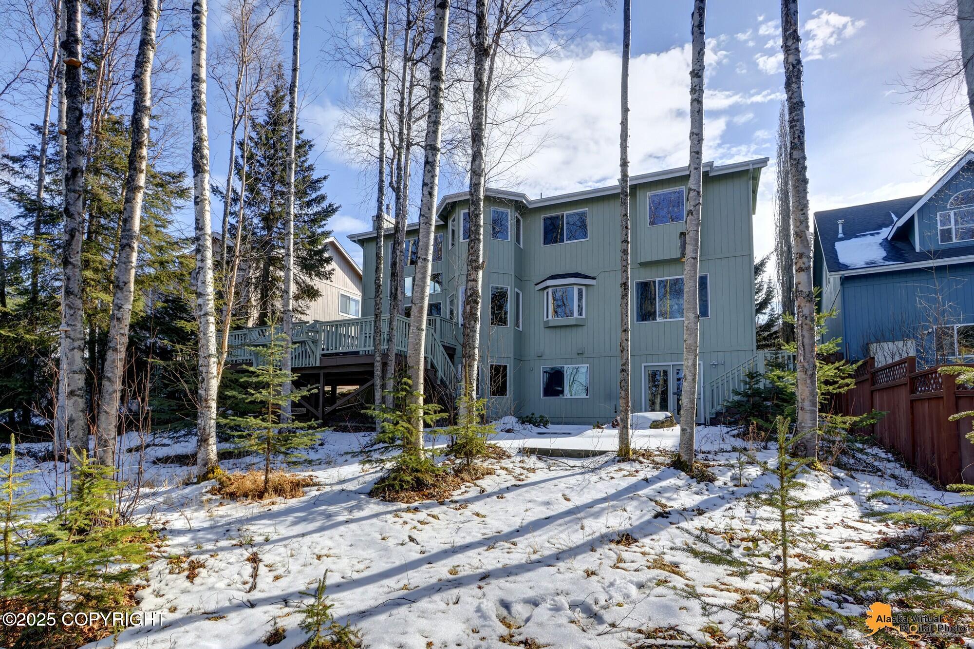 Eagle River, Alaska 99577, United States, 5 Bedrooms Bedrooms, ,4 BathroomsBathrooms,Residential,Pending,95715