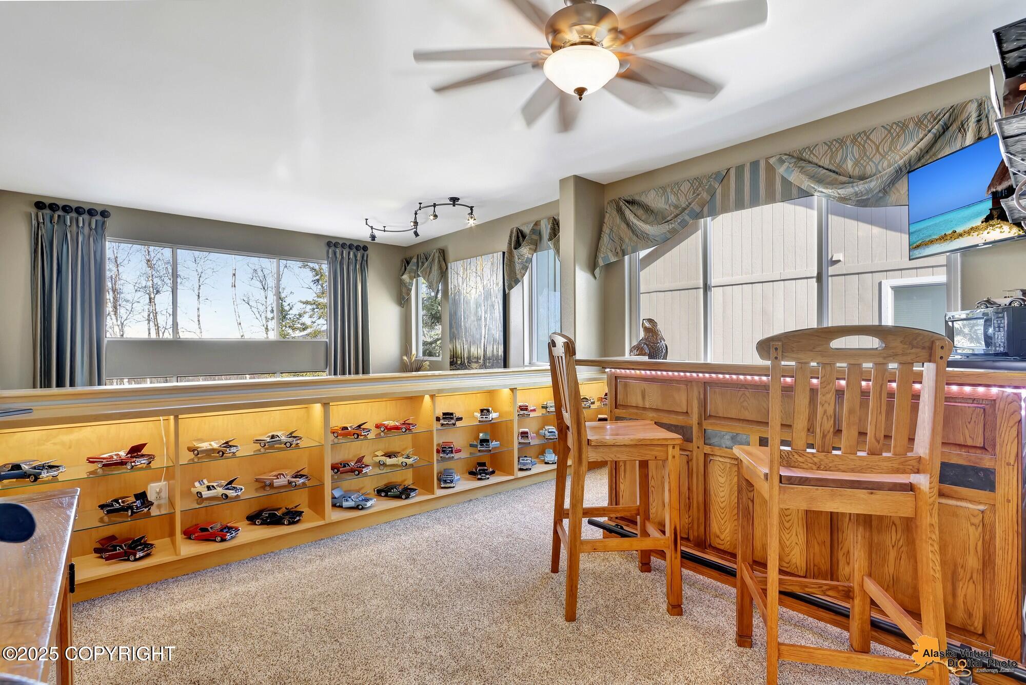 Eagle River, Alaska 99577, United States, 5 Bedrooms Bedrooms, ,4 BathroomsBathrooms,Residential,Pending,95715