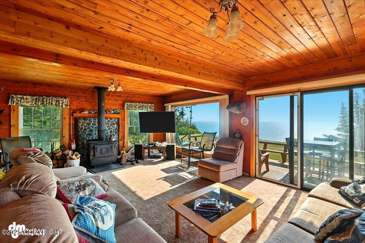 Ninilchik, Alaska 99639, United States, 6 Bedrooms Bedrooms, ,4 BathroomsBathrooms,Residential,Active,152173