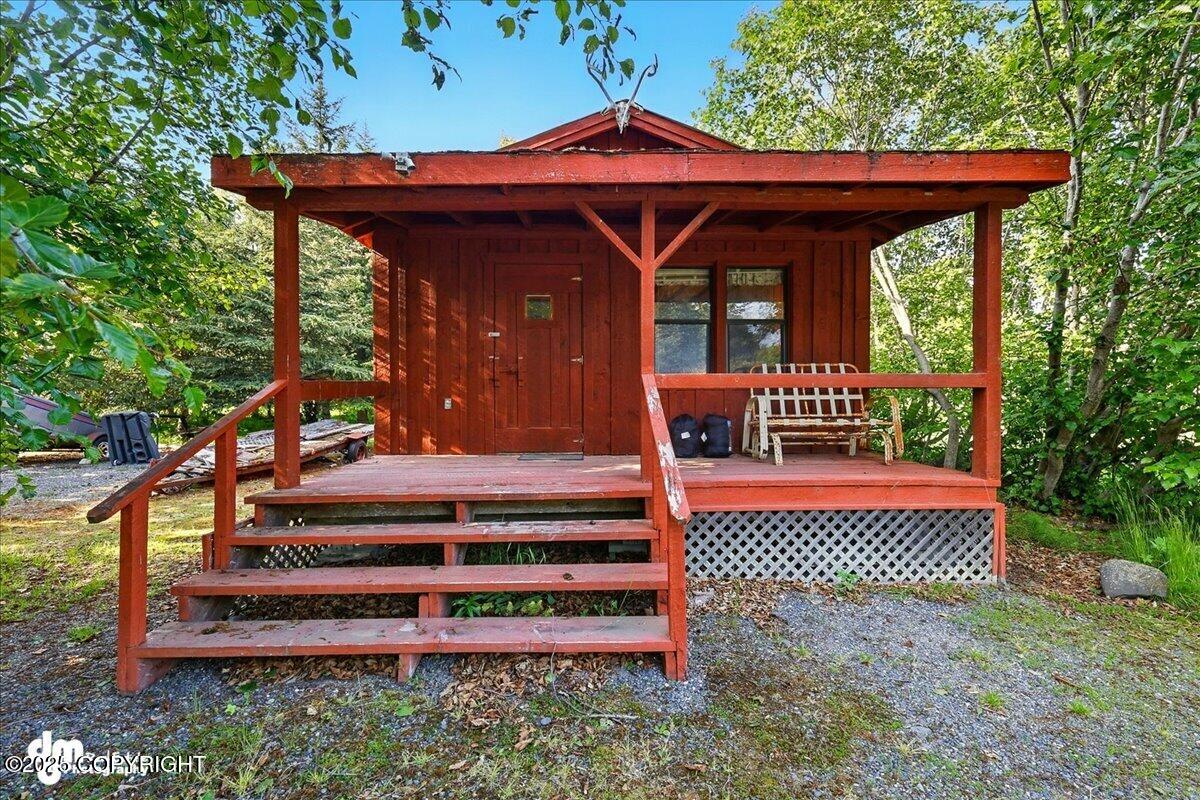 Ninilchik, Alaska 99639, United States, 6 Bedrooms Bedrooms, ,4 BathroomsBathrooms,Residential,Active,152173