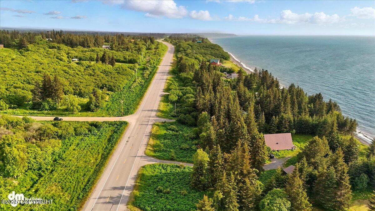 Ninilchik, Alaska 99639, United States, 6 Bedrooms Bedrooms, ,4 BathroomsBathrooms,Residential,Active,152173