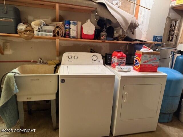 Ninilchik, Alaska 99639, United States, 6 Bedrooms Bedrooms, ,4 BathroomsBathrooms,Residential,Active,152173