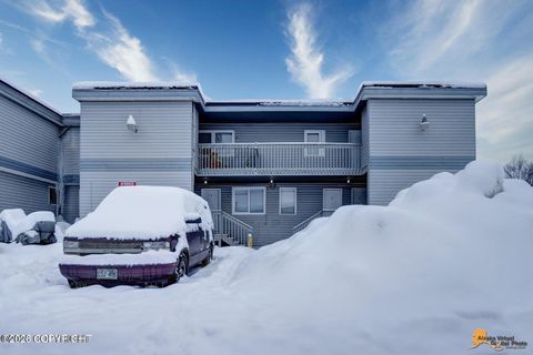 Photo of 1460 W 26th Avenue #7, Anchorage, AK 99501 (MLS # 26-4853)