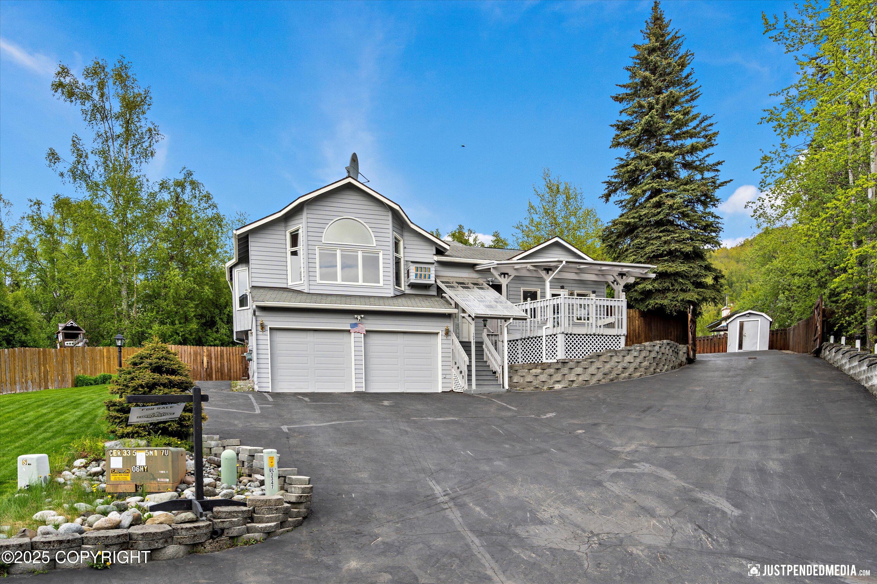 10931 Adanak Circle, Eagle River, Alaska image 3