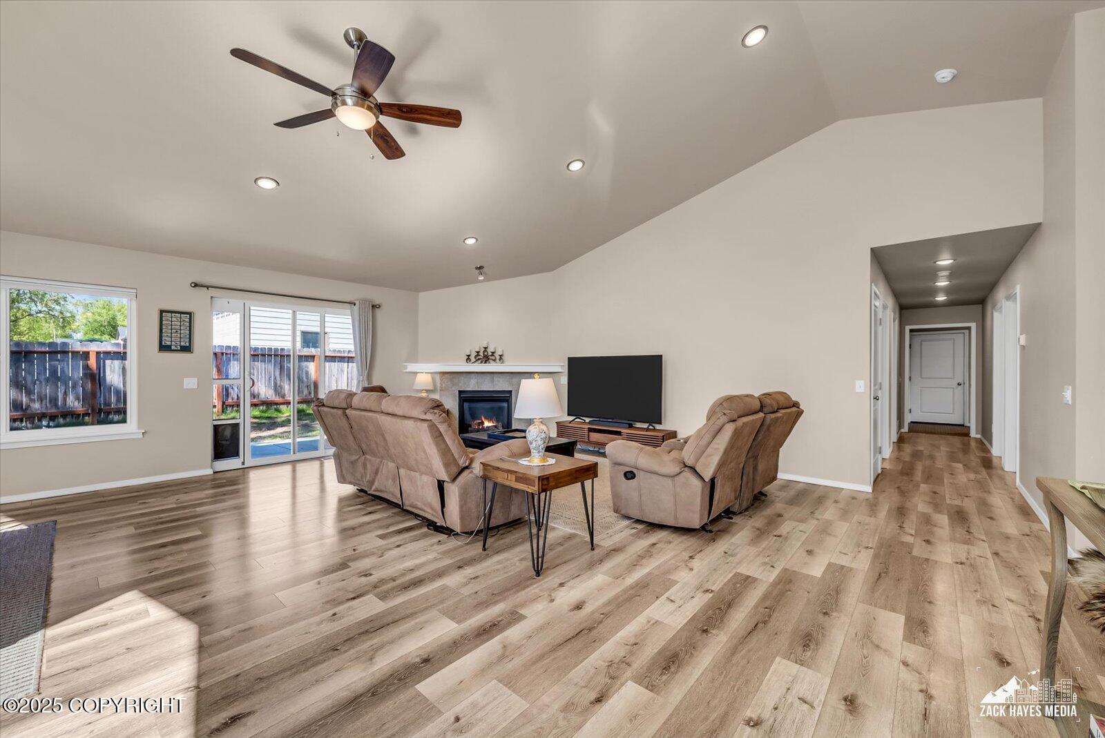 8620 Jade Street, Anchorage, Alaska image 14