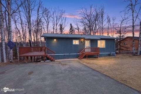 Photo of 961 W Gail Drive, Wasilla, AK 99654 (MLS # 26-4054)