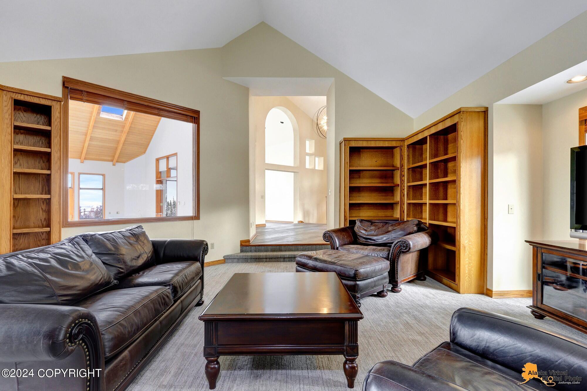 10600 Schuss Drive, Anchorage, Alaska image 25