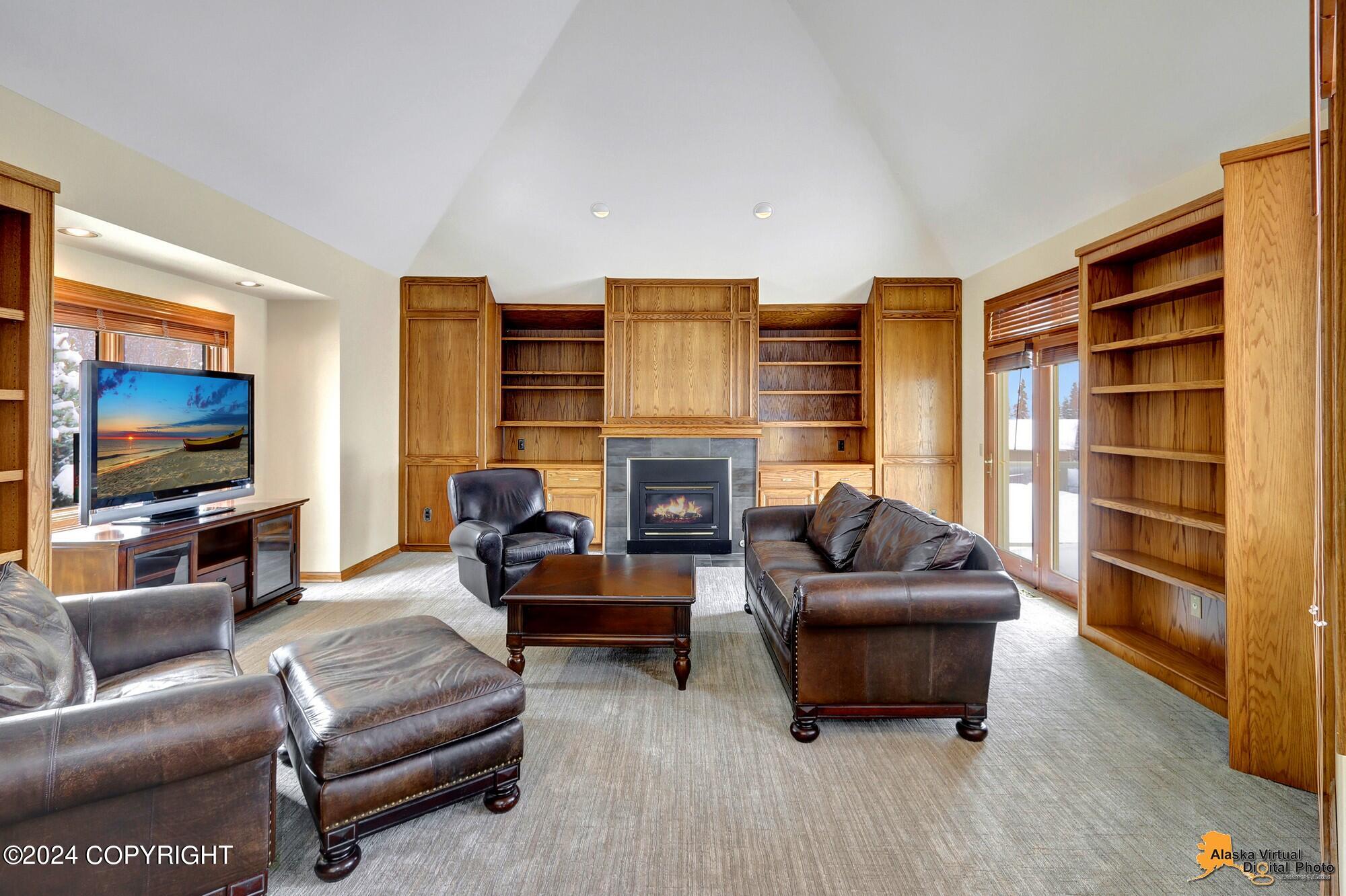 10600 Schuss Drive, Anchorage, Alaska image 23