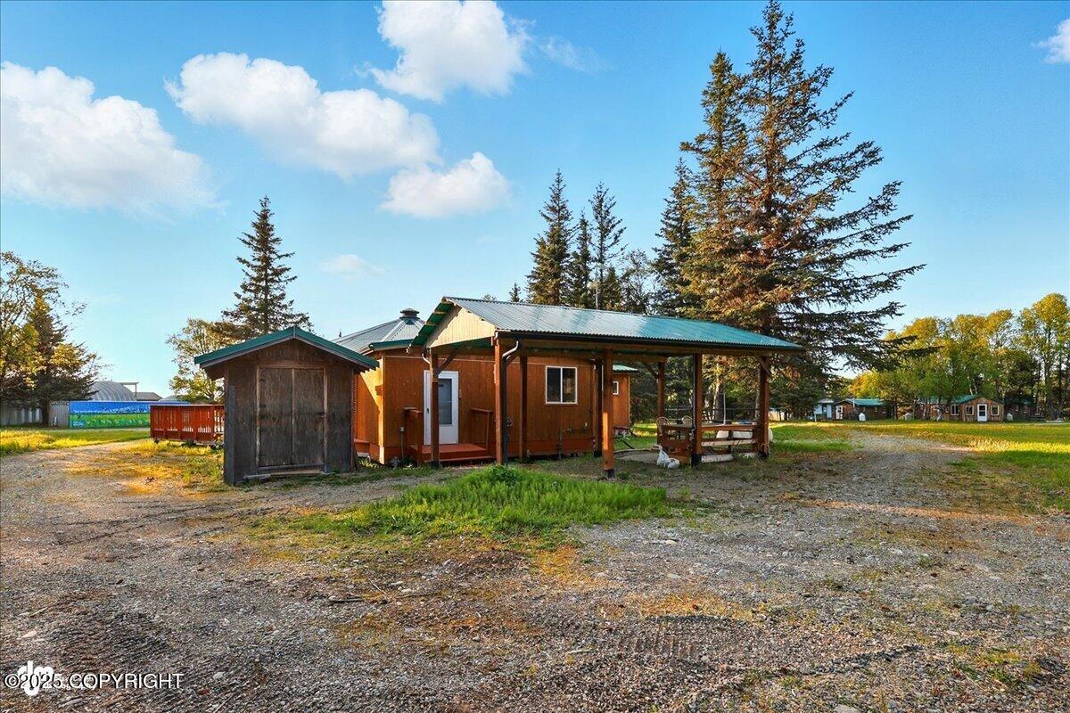 Ninilchik, Alaska 99639, United States, 11 Bedrooms Bedrooms, ,11 BathroomsBathrooms,Residential,Active,144240