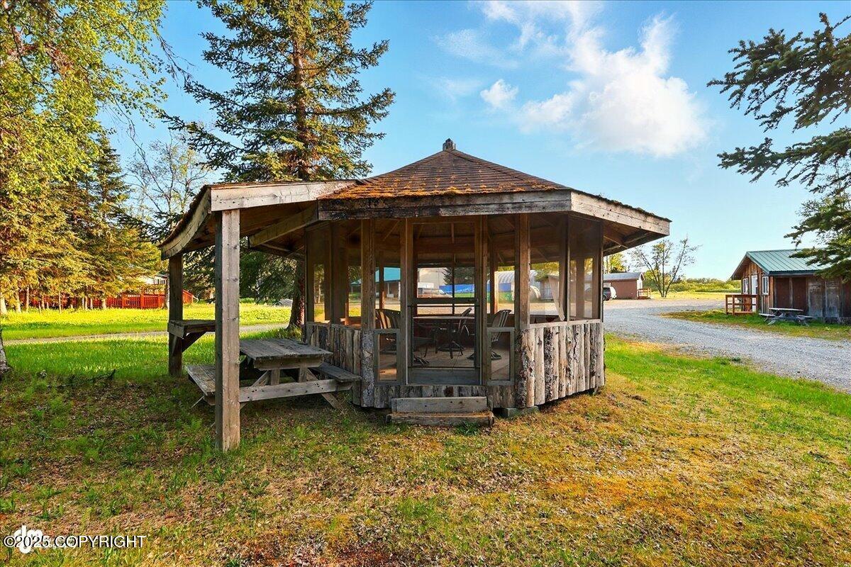 Ninilchik, Alaska 99639, United States, 11 Bedrooms Bedrooms, ,11 BathroomsBathrooms,Residential,Active,144240