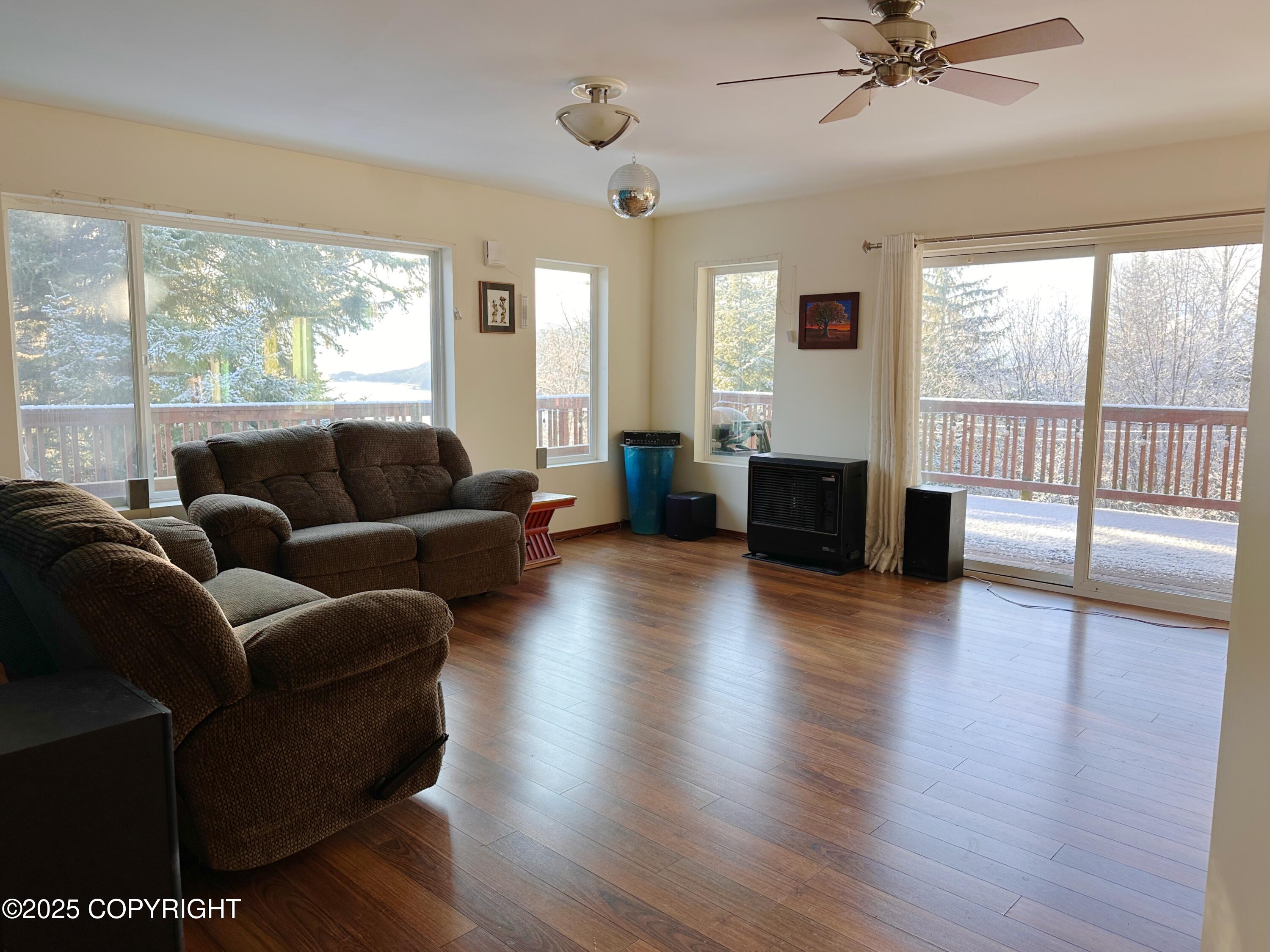976 Young Road, Haines, Alaska image 5