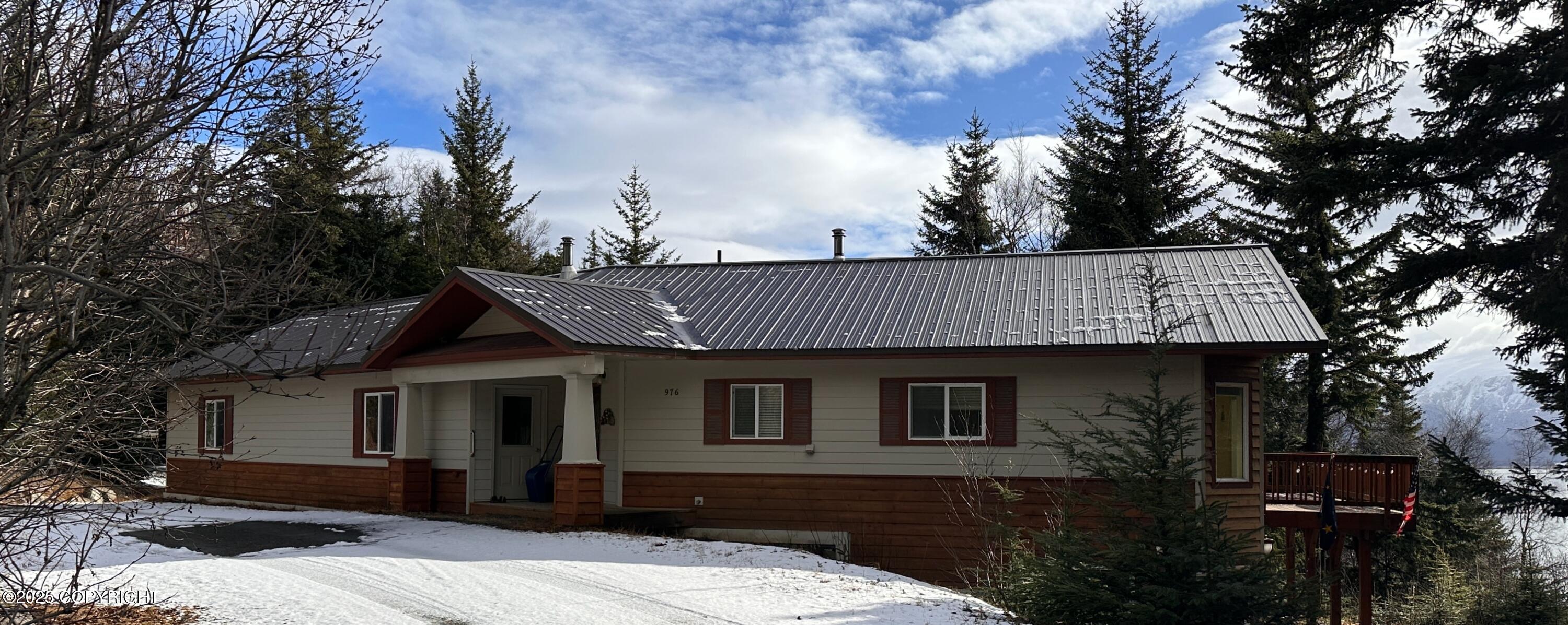 976 Young Road, Haines, Alaska image 1