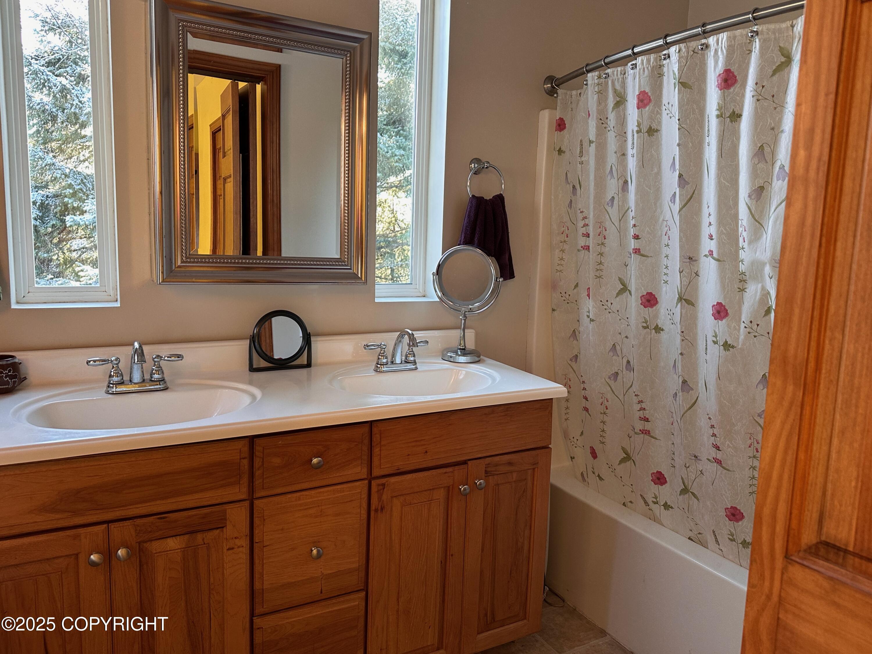 976 Young Road, Haines, Alaska image 17