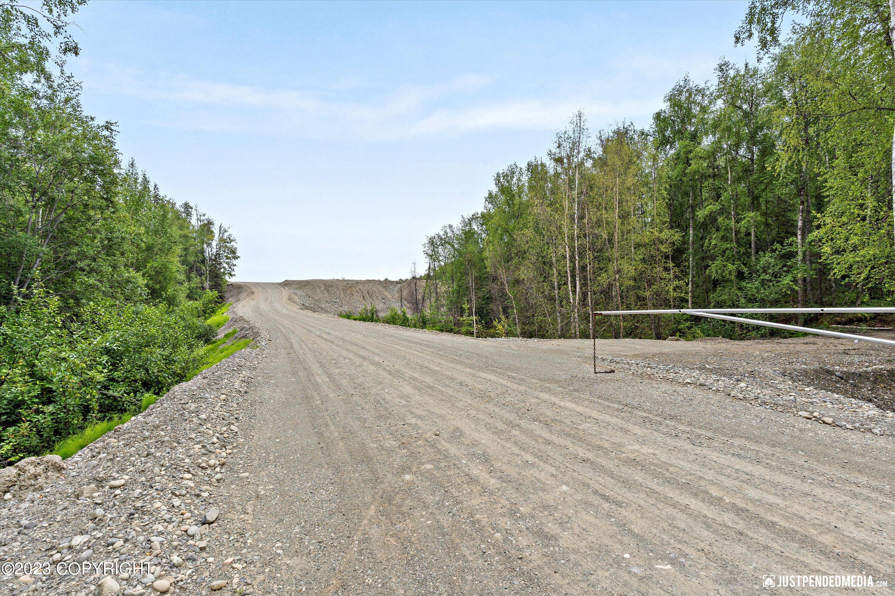 4413 Call Of The Wild Road, Wasilla, Pennsylvania image 31