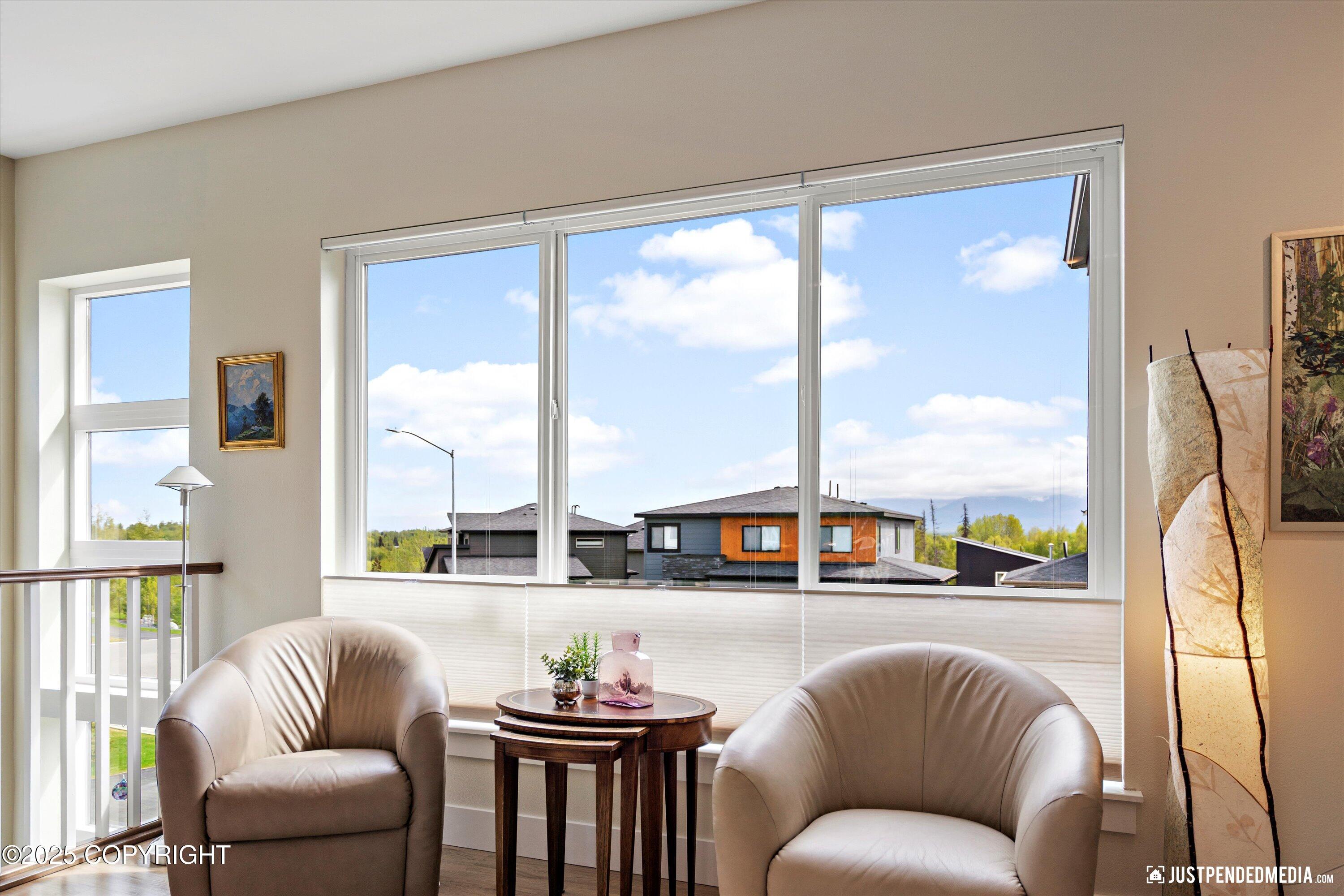 Anchorage, Alaska 99502, United States, 4 Bedrooms Bedrooms, ,3 BathroomsBathrooms,Residential,Pending,140294