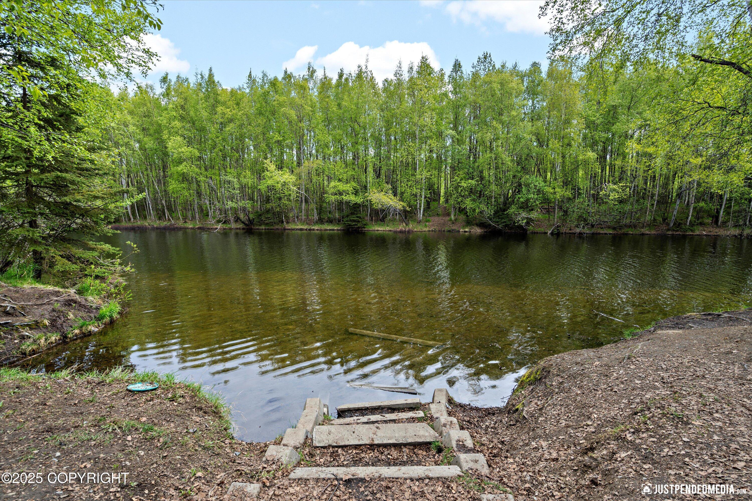 Anchorage, Alaska 99502, United States, 4 Bedrooms Bedrooms, ,3 BathroomsBathrooms,Residential,Pending,140294
