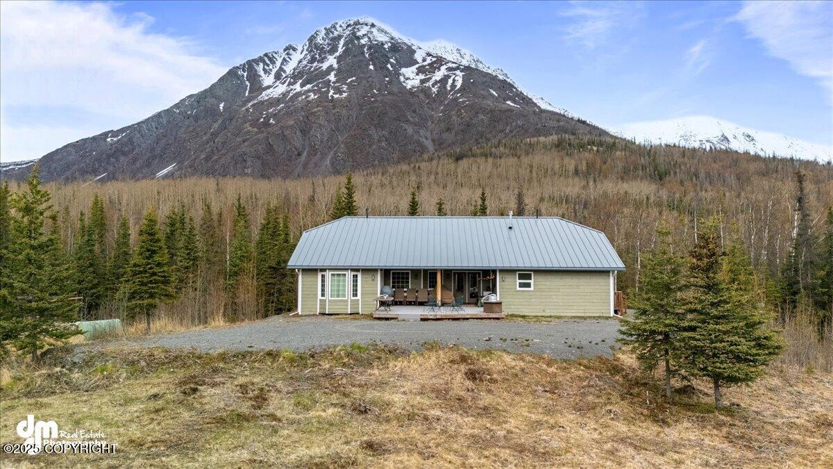 Cooper Landing, Alaska 99572, United States, 4 Bedrooms Bedrooms, ,3 BathroomsBathrooms,Residential,Active,116603