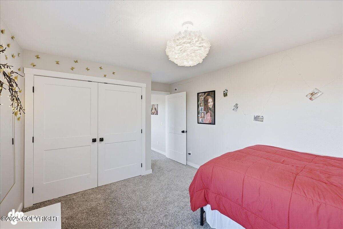 Anchor Point, Alaska 99556, United States, 6 Bedrooms Bedrooms, ,3 BathroomsBathrooms,Residential,Active,230556