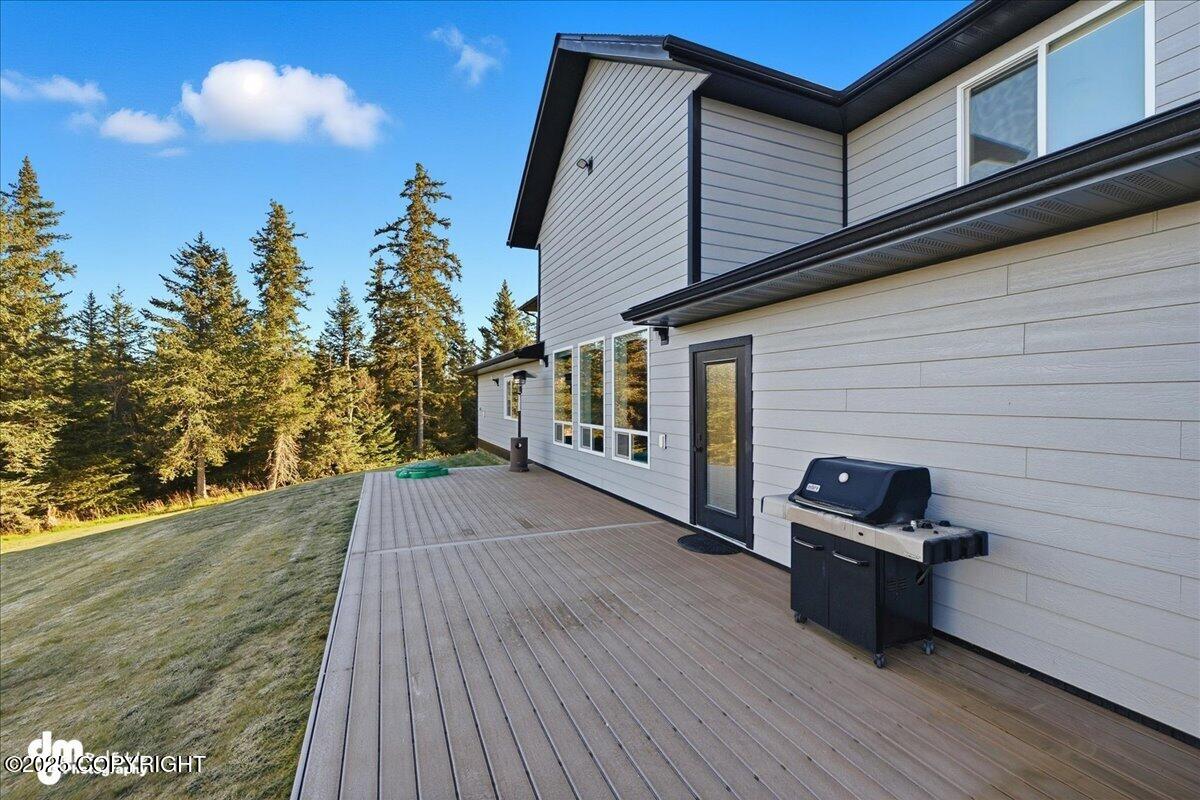 Anchor Point, Alaska 99556, United States, 6 Bedrooms Bedrooms, ,3 BathroomsBathrooms,Residential,Active,230556