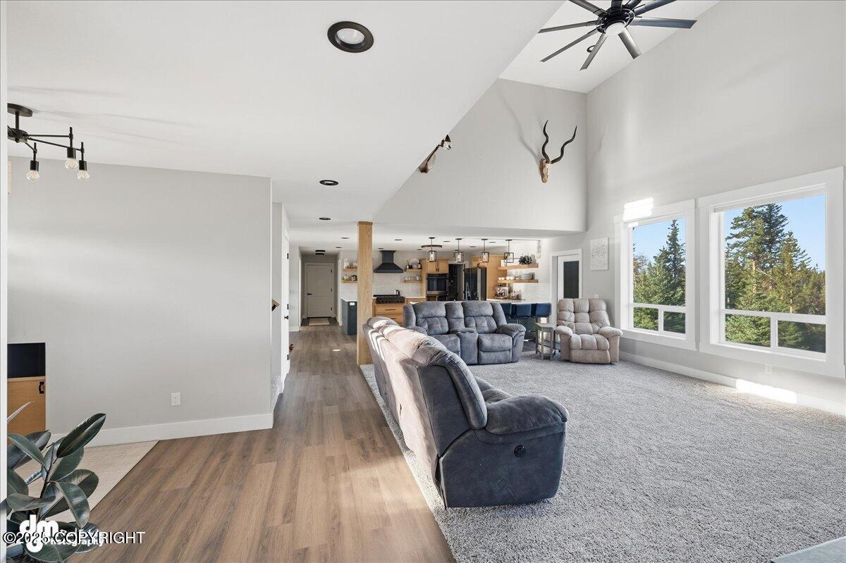 Anchor Point, Alaska 99556, United States, 6 Bedrooms Bedrooms, ,3 BathroomsBathrooms,Residential,Active,230556