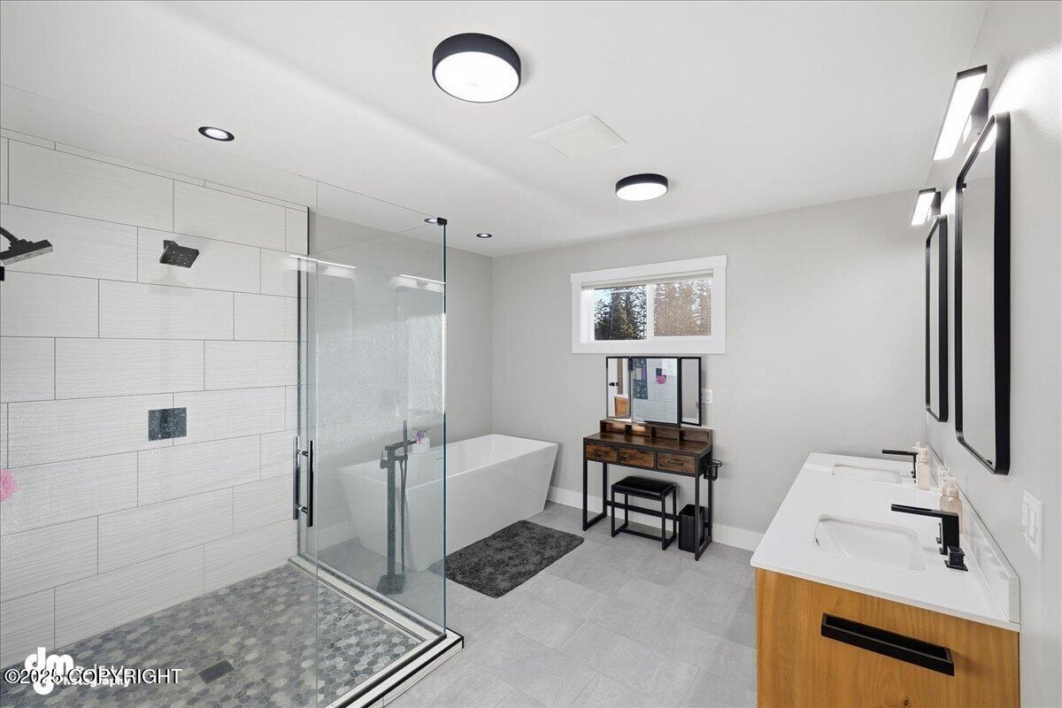 Anchor Point, Alaska 99556, United States, 6 Bedrooms Bedrooms, ,3 BathroomsBathrooms,Residential,Active,230556