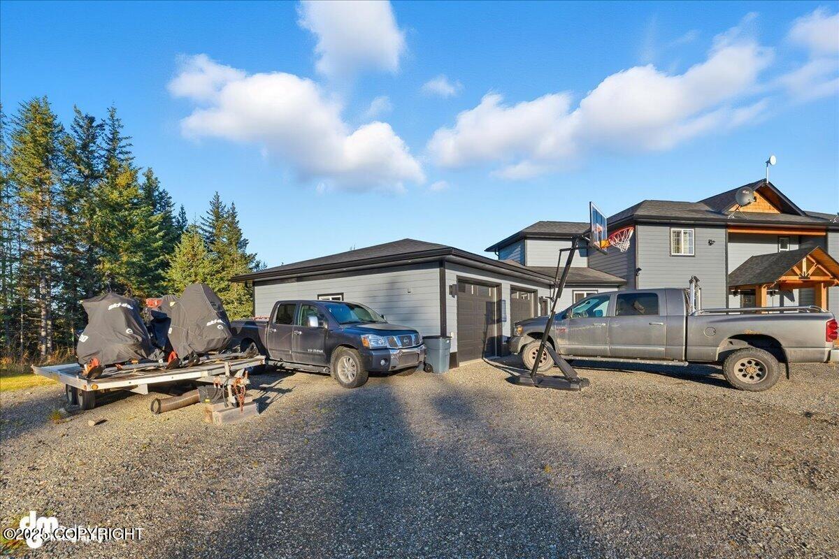 Anchor Point, Alaska 99556, United States, 6 Bedrooms Bedrooms, ,3 BathroomsBathrooms,Residential,Active,230556