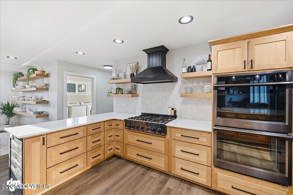 Anchor Point, Alaska 99556, United States, 6 Bedrooms Bedrooms, ,3 BathroomsBathrooms,Residential,Active,230556