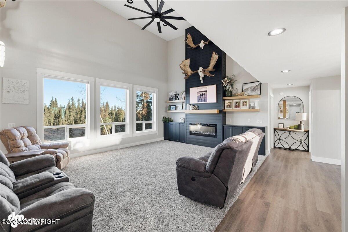 Anchor Point, Alaska 99556, United States, 6 Bedrooms Bedrooms, ,3 BathroomsBathrooms,Residential,Active,230556