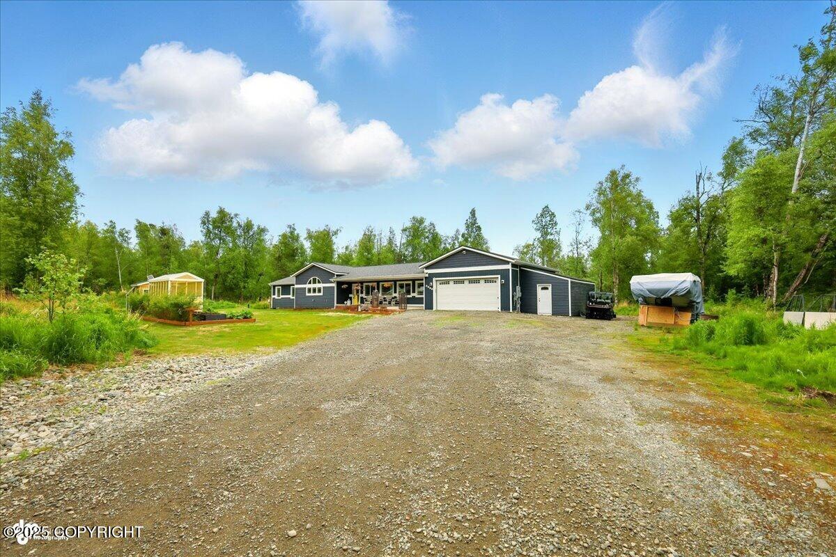 3915 W Demaree Circle, Wasilla, Alaska image 2