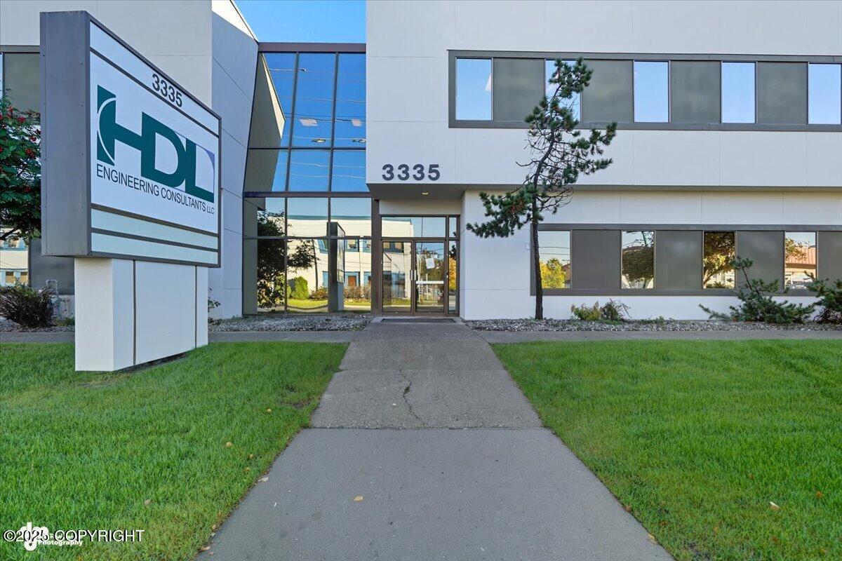 3335 Arctic Boulevard