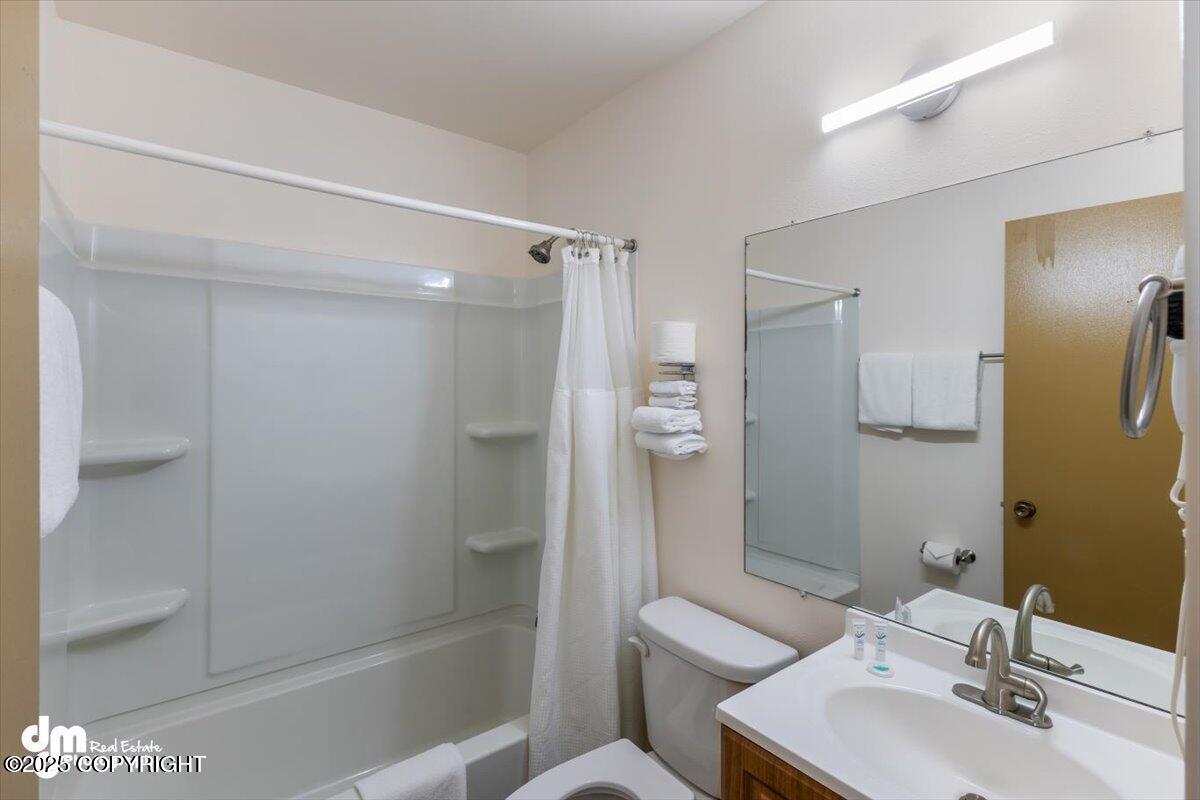 Homer, Alaska 99603, United States, ,Commercial,Active,134590