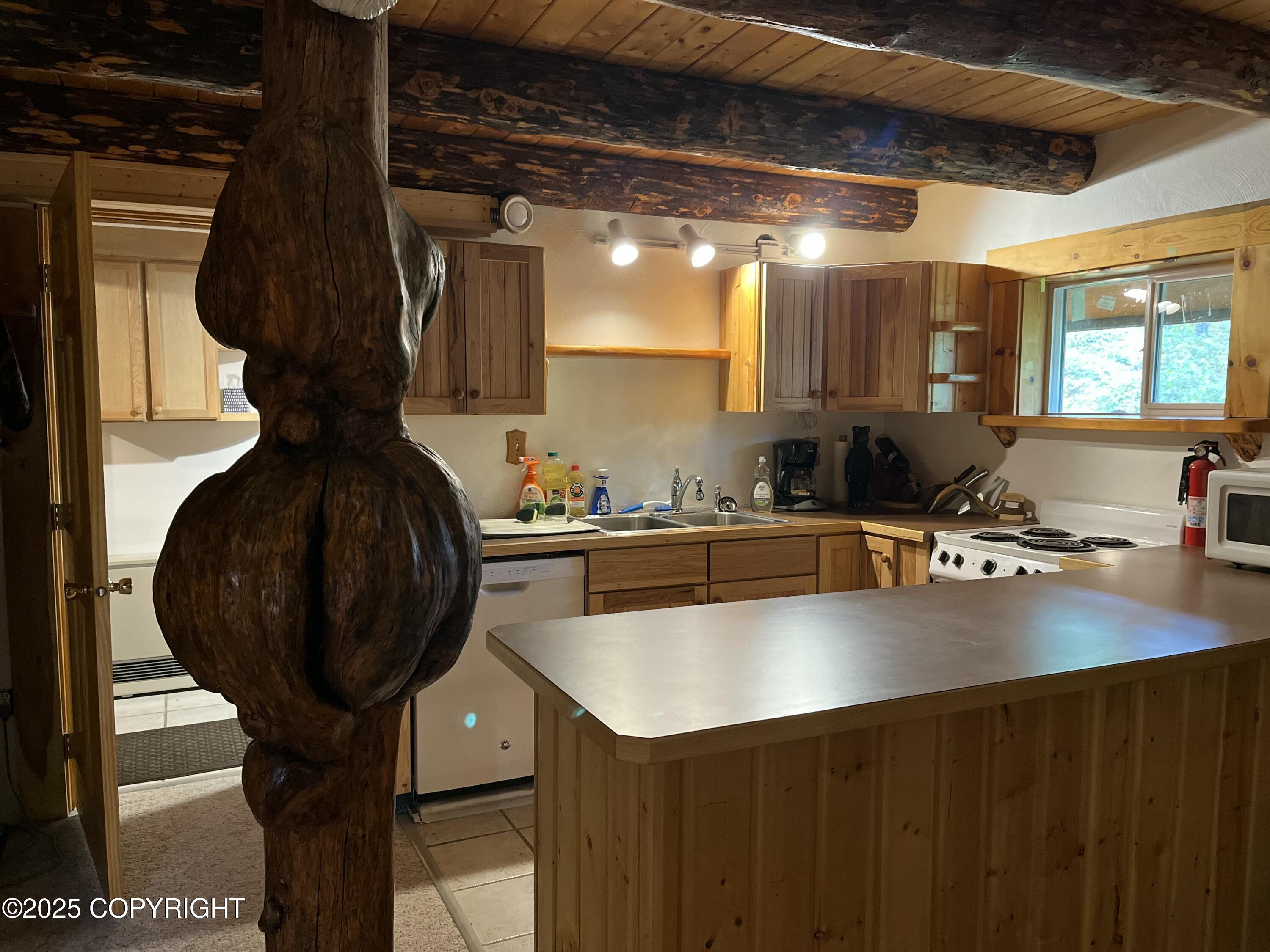 30175 Wildlife Avenue, Sterling, Alaska image 12