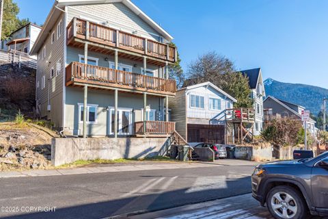 Photo of 1254 Water Street St, Ketchikan, AK 99901 (MLS # 25-14644)