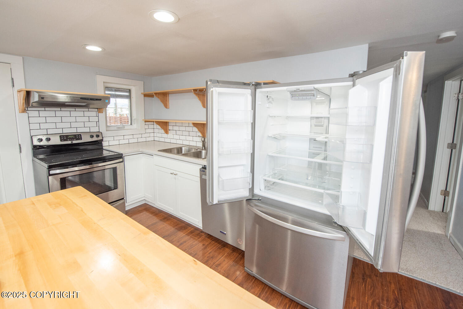 1422 Orca Street, Anchorage, Alaska image 16