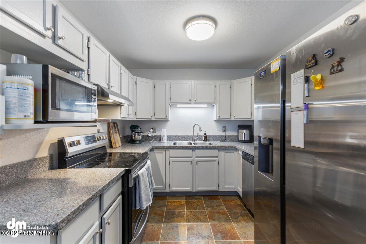 18739 N Lowrie Loop #101, Eagle River, Alaska image 15