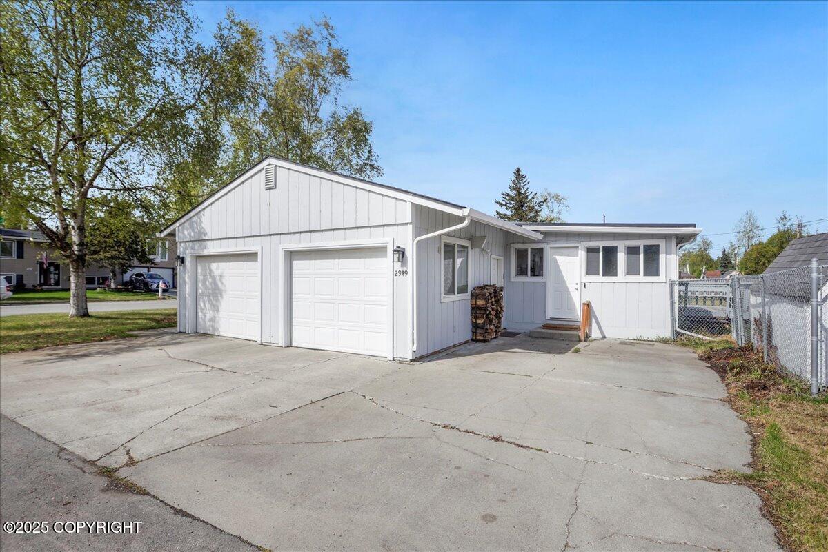 2949 Sunflower Street, Anchorage, Alaska image 2