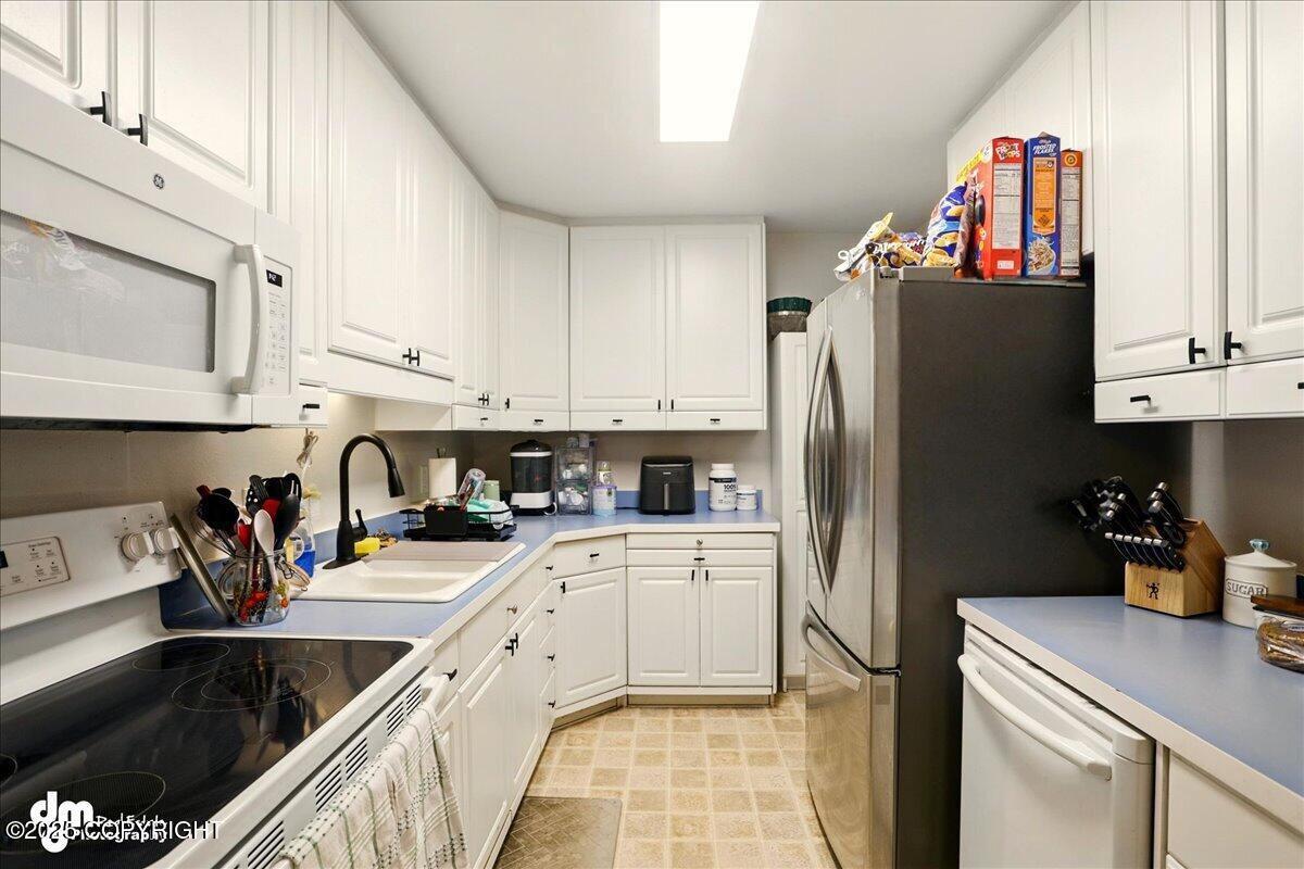 2949 Sunflower Street, Anchorage, Alaska image 23